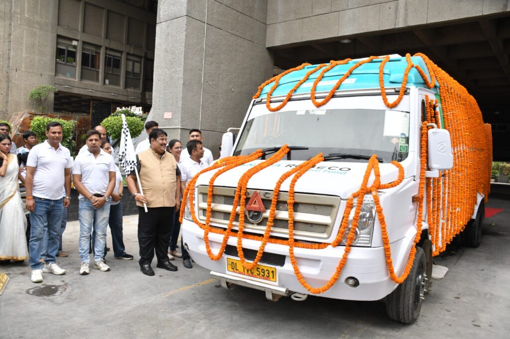 Nivesh Bus Yatra_Canara Robeco